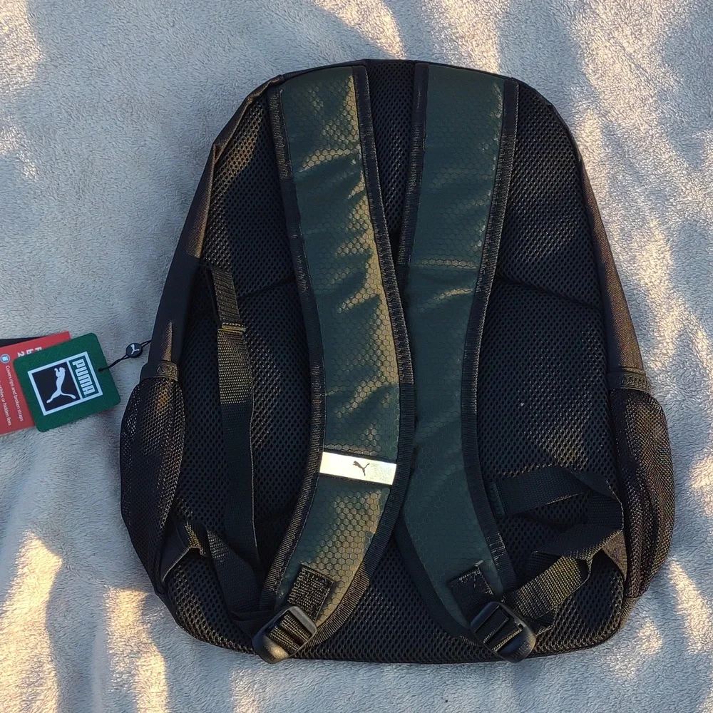 🙀PUMA Equivalence Backpack in Dark Green/Black